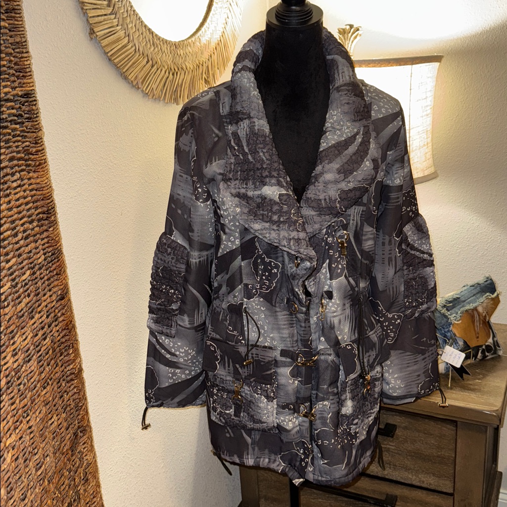 Elegant Black And Gray Bomber Jacket